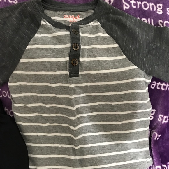 Grey and white shirt and black and red shorts - Picture 1 of 4